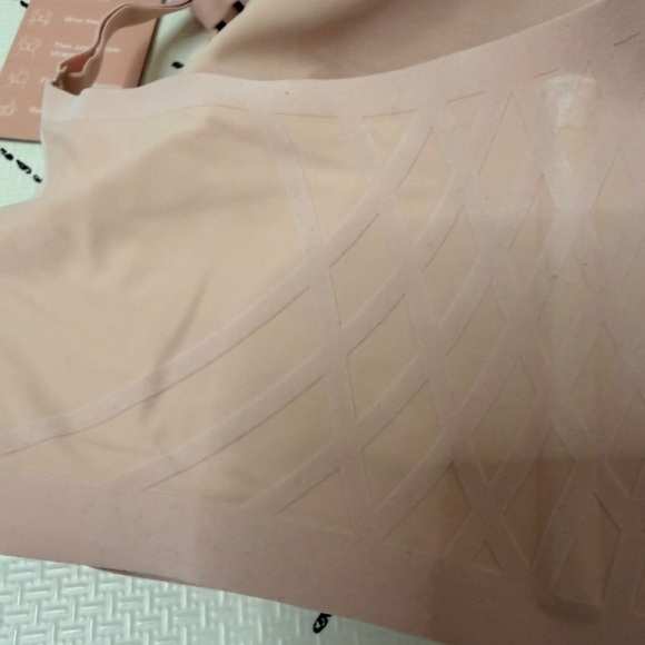 NWT Honeylove Silhouette Bra XL blush - Picture 9 of 11